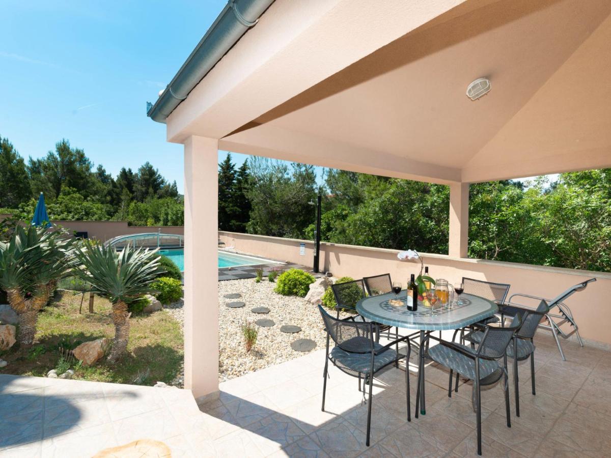Matas - Srd316 By Interhome