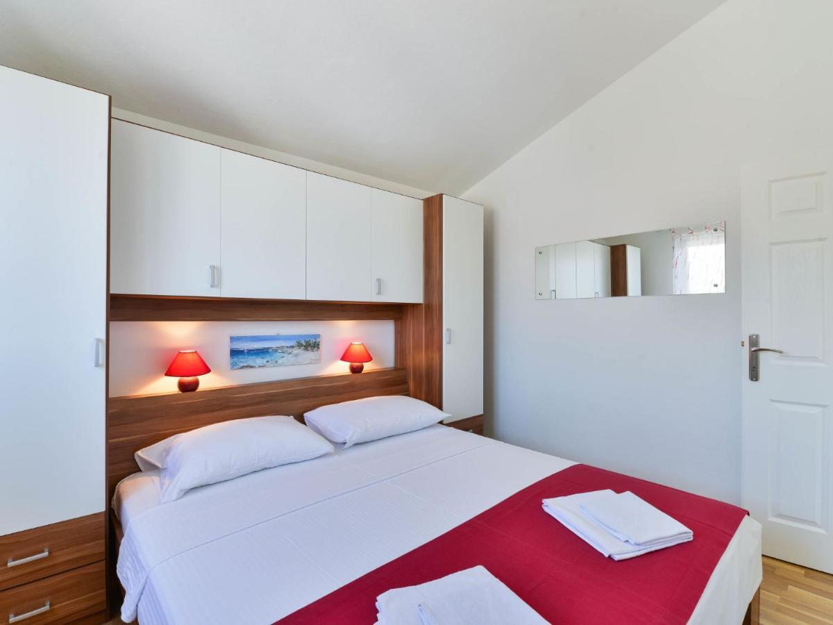 Apartment Matas - Srd316 By Interhome Rovanjska