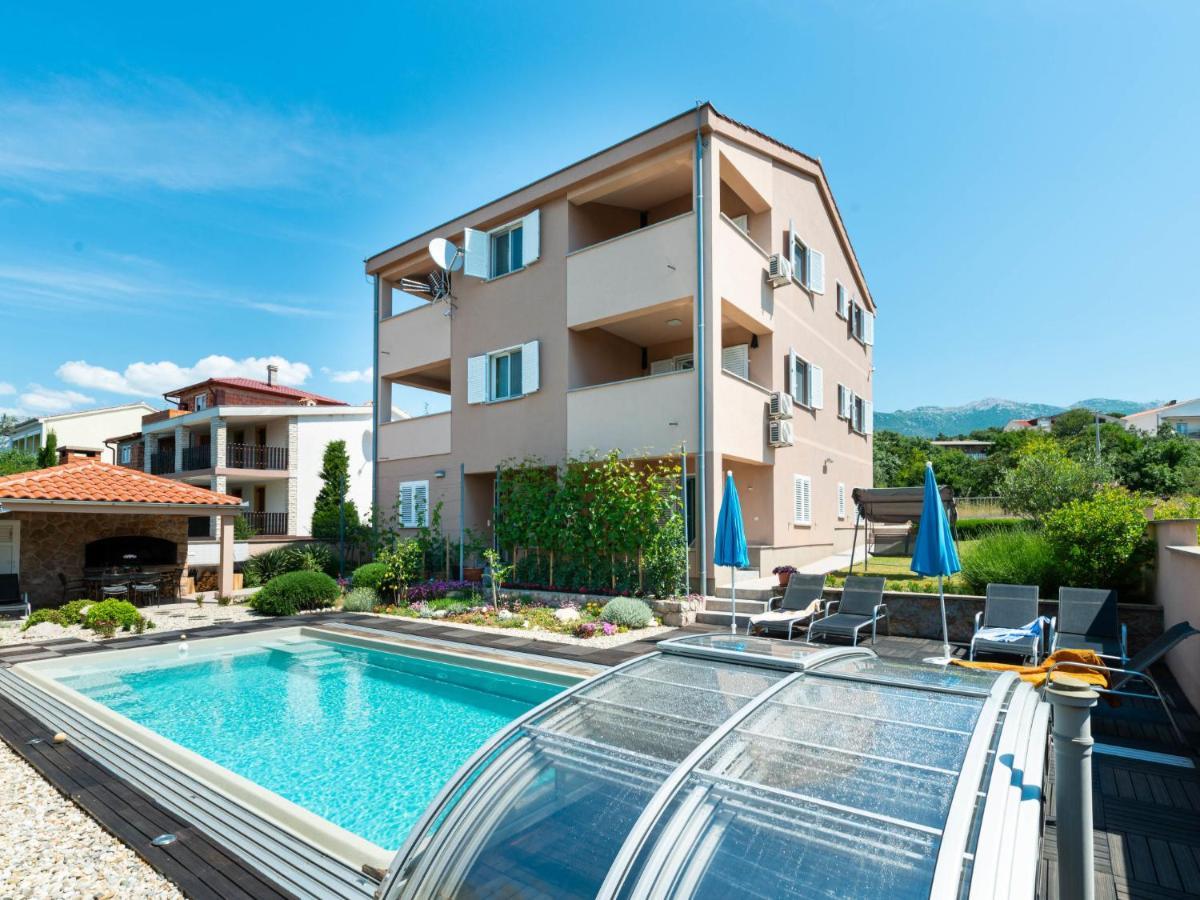 Matas - Srd316 By Interhome