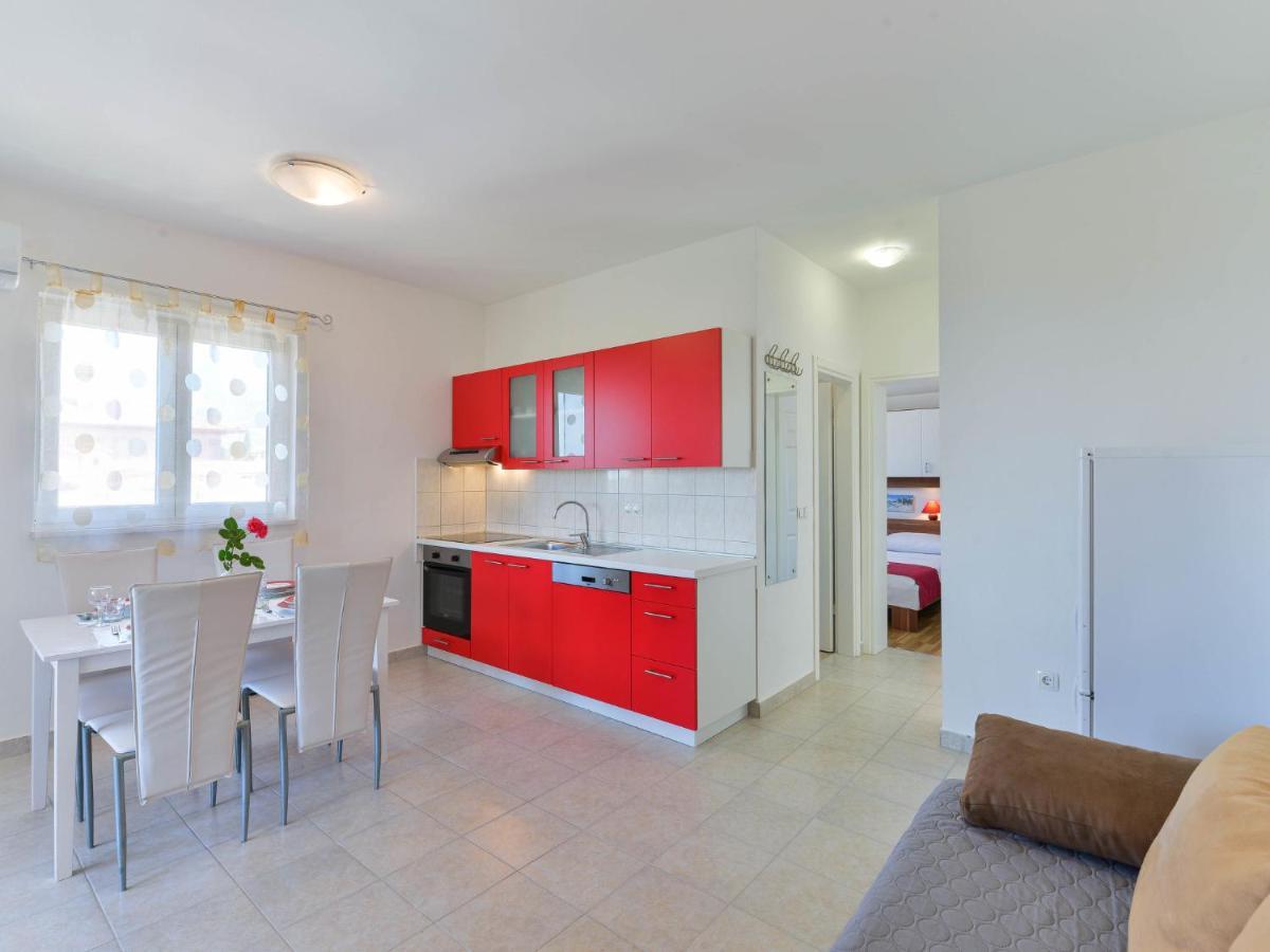 Apartmán Matas - Srd316 By Interhome *
